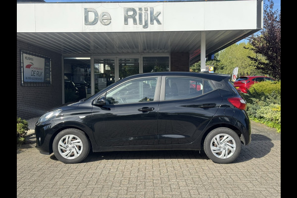Hyundai i10 1.0 Comfort | Apple Carplay/Android Auto, Camera, Stoel + Stuurverwarming, Cruise, Climate, DAB |
