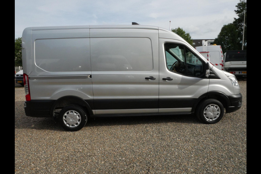 Ford Transit 2.0 TDCI 130PK L2H2 Airco Camera Trekhaak
