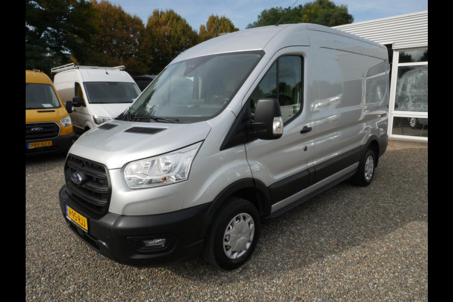 Ford Transit 2.0 TDCI 130PK L2H2 Airco Camera Trekhaak