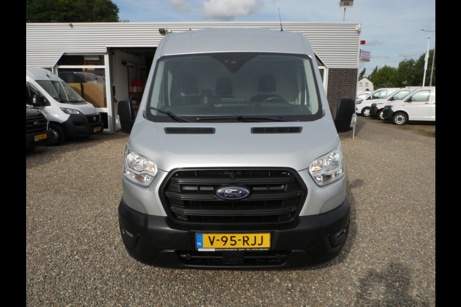 Ford Transit 2.0 TDCI 130PK L2H2 Airco Camera Trekhaak