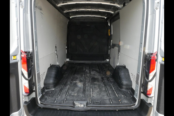 Ford Transit 2.0 TDCI 130PK L2H2 Airco Camera Trekhaak