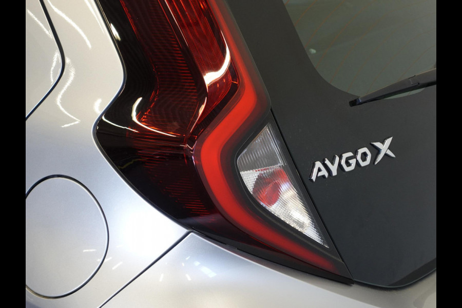 Toyota Aygo X 1.0 VVT-i S-CVT Automaat Play Airco Adaptive Cruise Control Carplay Navigatie Achteruitrij Camera