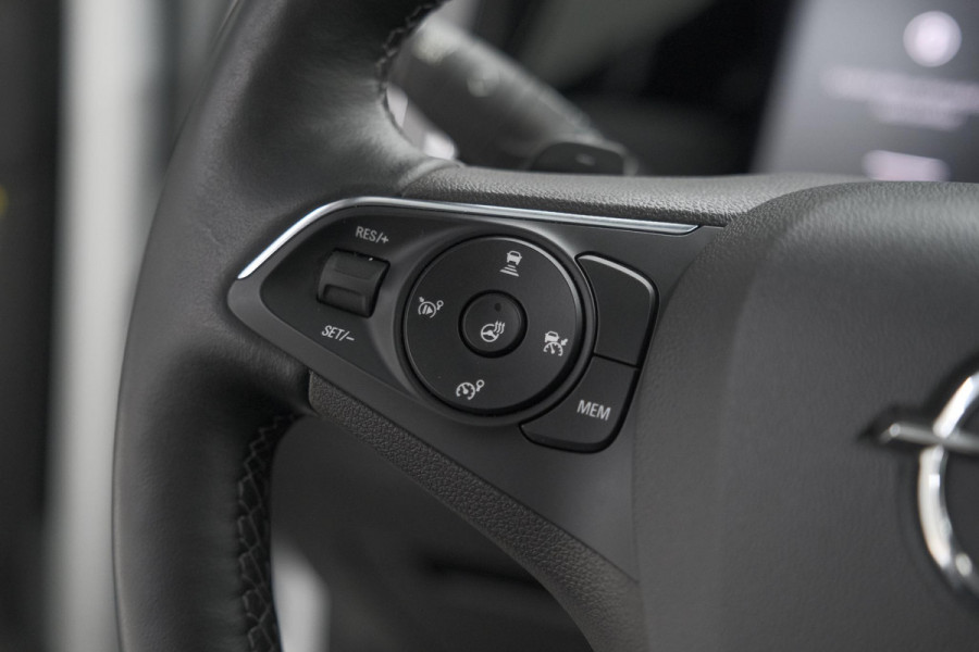 Opel Grandland 1.6 Turbo Plug-In Hybrid GS 225 | Adaptieve Cruise Control | Stuurverwarming | Navigatie
