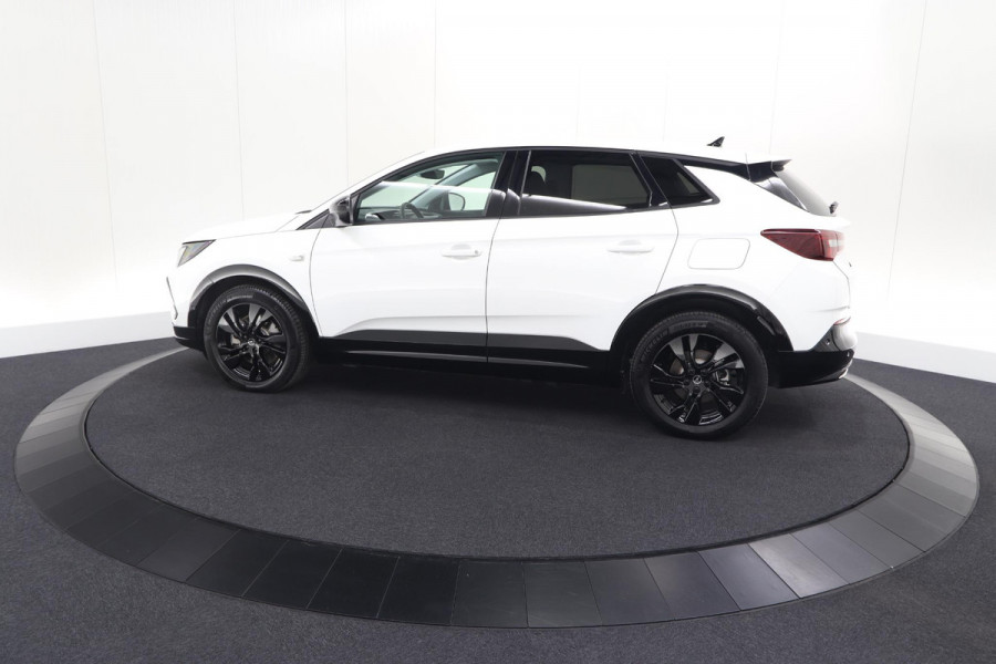 Opel Grandland 1.6 Turbo Plug-In Hybrid GS 225 | Adaptieve Cruise Control | Stuurverwarming | Navigatie