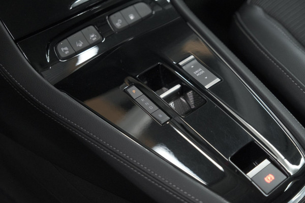 Opel Grandland 1.6 Turbo Plug-In Hybrid GS 225 | Adaptieve Cruise Control | Stuurverwarming | Navigatie