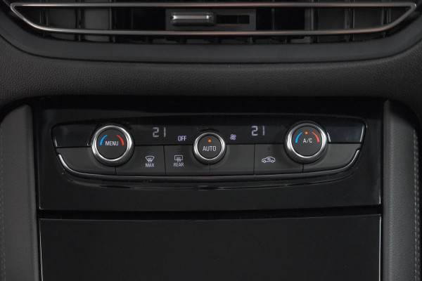 Opel Grandland 1.6 Turbo Plug-In Hybrid GS 225 | Adaptieve Cruise Control | Stuurverwarming | Navigatie