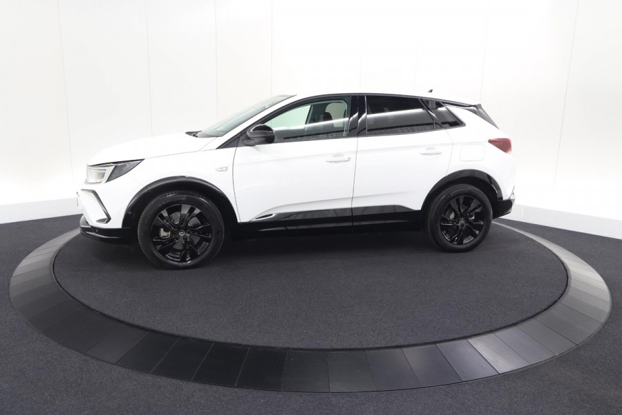 Opel Grandland 1.6 Turbo Plug-In Hybrid GS 225 | Adaptieve Cruise Control | Stuurverwarming | Navigatie