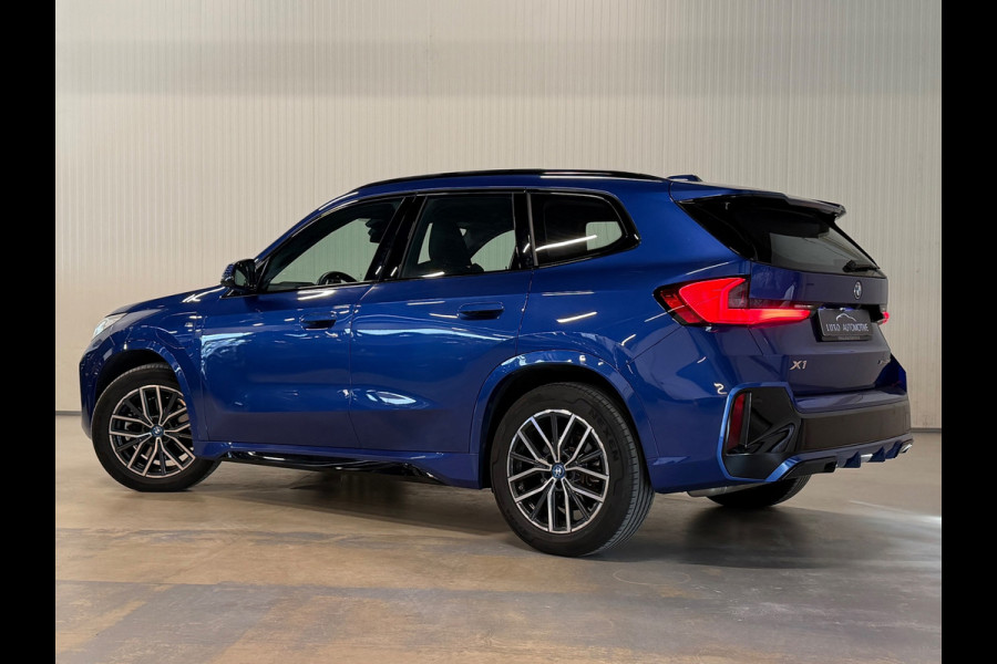 BMW X1 XDrive30e | M-SPORT | HUD | 360 CAMERA | AMBIANCE