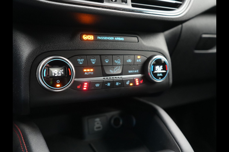 Ford Kuga 2.5 ST-Line X PHEV 225pk Dealer O.H | Trekhaak Af Fabriek | Adaptive Cruise | 360 Camera | Head Up | Alcantara Sportstoelen Verwarmd | Keyless | Blis | Pilot Assist | Stuurverwarming | Navigatie | Virtual | DAB | 18" L.M | Plug In Hybrid |