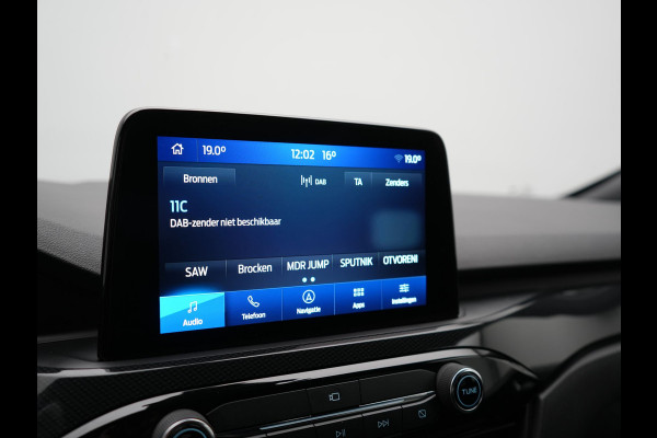 Ford Kuga 2.5 ST-Line X PHEV 225pk Dealer O.H | Trekhaak Af Fabriek | Adaptive Cruise | 360 Camera | Head Up | Alcantara Sportstoelen Verwarmd | Keyless | Blis | Pilot Assist | Stuurverwarming | Navigatie | Virtual | DAB | 18" L.M | Plug In Hybrid |