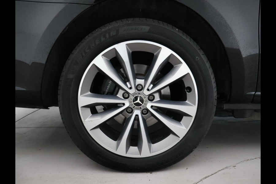 Mercedes-Benz V-Klasse 300D 239 PK DUBBEL CABINE AVANTGARDE NIGHT | LEDER | TREKHAAK | 360 CAMERA