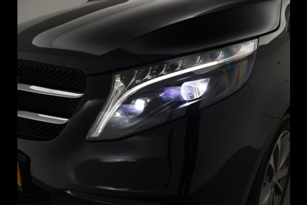 Mercedes-Benz V-Klasse 300D 239 PK DUBBEL CABINE AVANTGARDE NIGHT | LEDER | TREKHAAK | 360 CAMERA