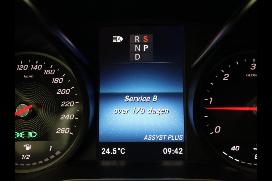 Mercedes-Benz V-Klasse 300D 239 PK DUBBEL CABINE AVANTGARDE NIGHT | LEDER | TREKHAAK | 360 CAMERA