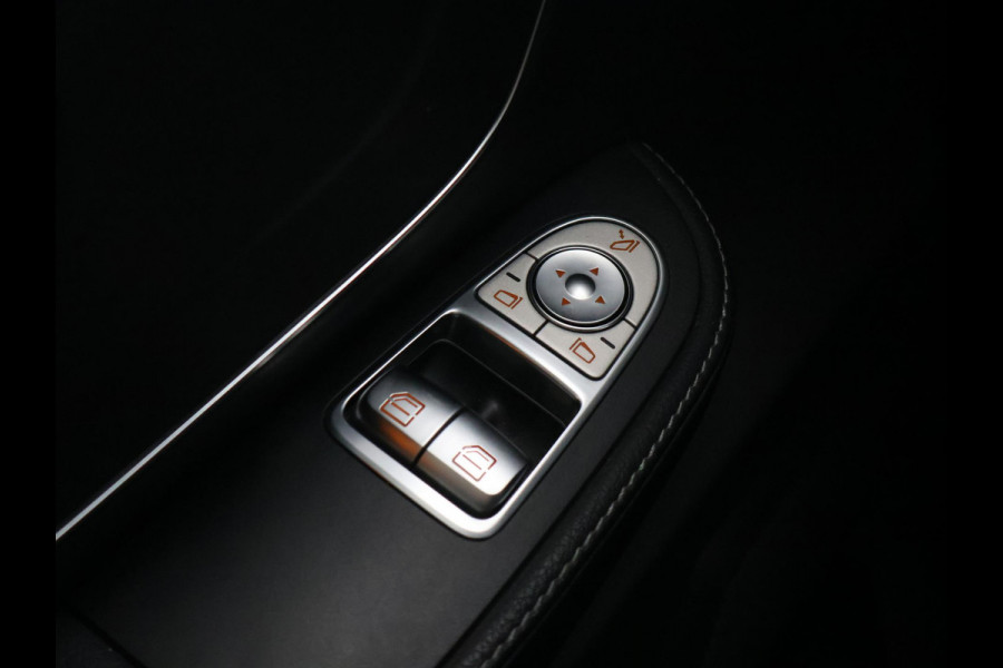 Mercedes-Benz V-Klasse 300D 239 PK DUBBEL CABINE AVANTGARDE NIGHT | LEDER | TREKHAAK | 360 CAMERA