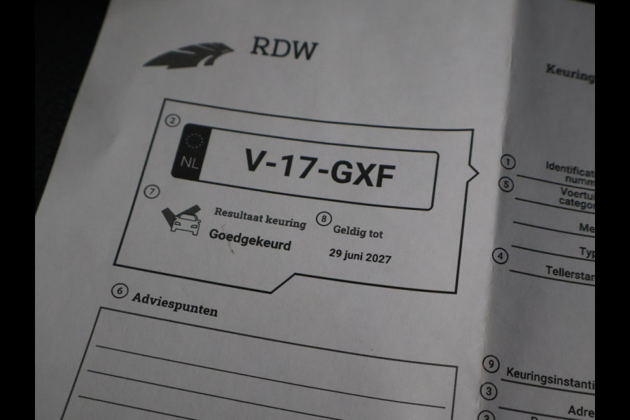 Mercedes-Benz V-Klasse 300D 239 PK DUBBEL CABINE AVANTGARDE NIGHT | LEDER | TREKHAAK | 360 CAMERA