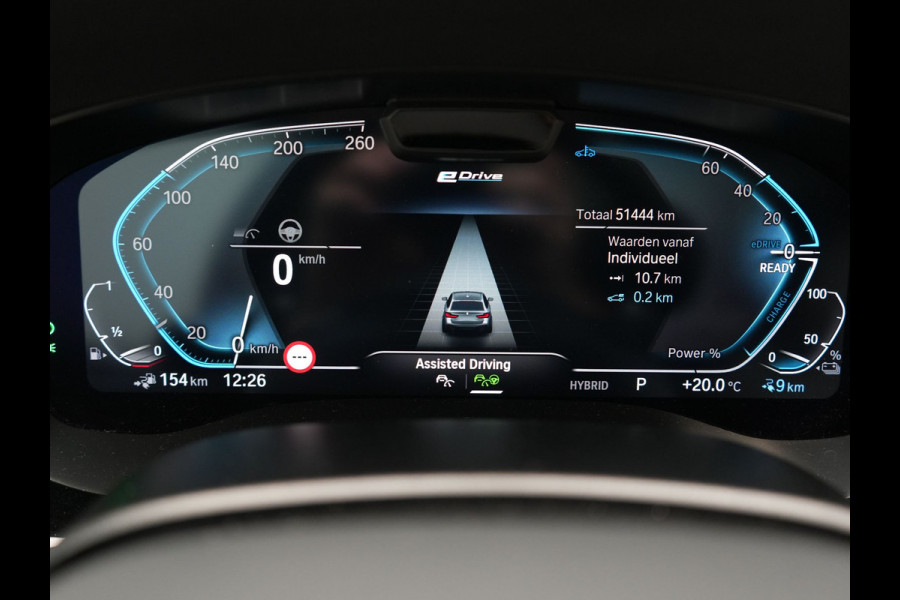 BMW 5 Serie Touring 530e M Sport PHEV 293pk Dealer O.H. | Active Steering | Trekhaak Af Fabriek | Panodak | Head Up | Adaptive Cruise | Adaptief Onderstel | Camera | Laser LED | Lederen Comfortstoelen Memory & Verwarmd | Sfeerverlichting | Blis |  Plug In Hybrid |