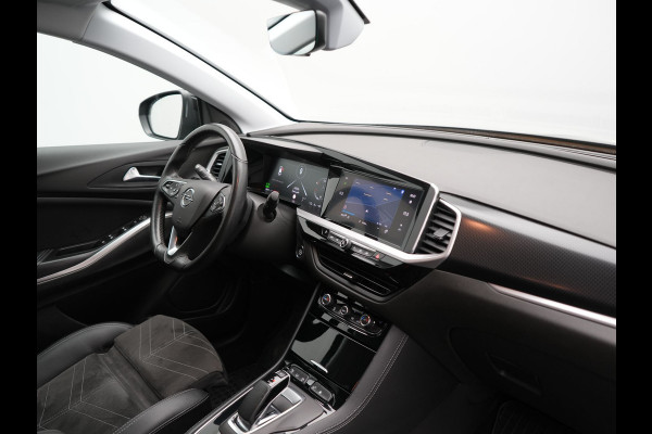 Opel Grandland 1.6 Turbo Ultimate PHEV 225pk Dealer O.H. | Trekhaak Afn. | Adaptive Cruise | 360 Camera | Alcantara Sportstoelen & Stuur Verwarmd | BLIS | Keyless | Navigatie | DAB | Plug In Hybrid | Apple Carplay | Plug In Hybrid |