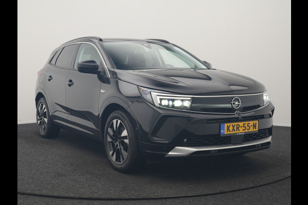 Opel Grandland 1.6 Turbo Ultimate PHEV 225pk Dealer O.H. | Trekhaak Afn. | Adaptive Cruise | 360 Camera | Alcantara Sportstoelen & Stuur Verwarmd | BLIS | Keyless | Navigatie | DAB | Plug In Hybrid | Apple Carplay | Plug In Hybrid |