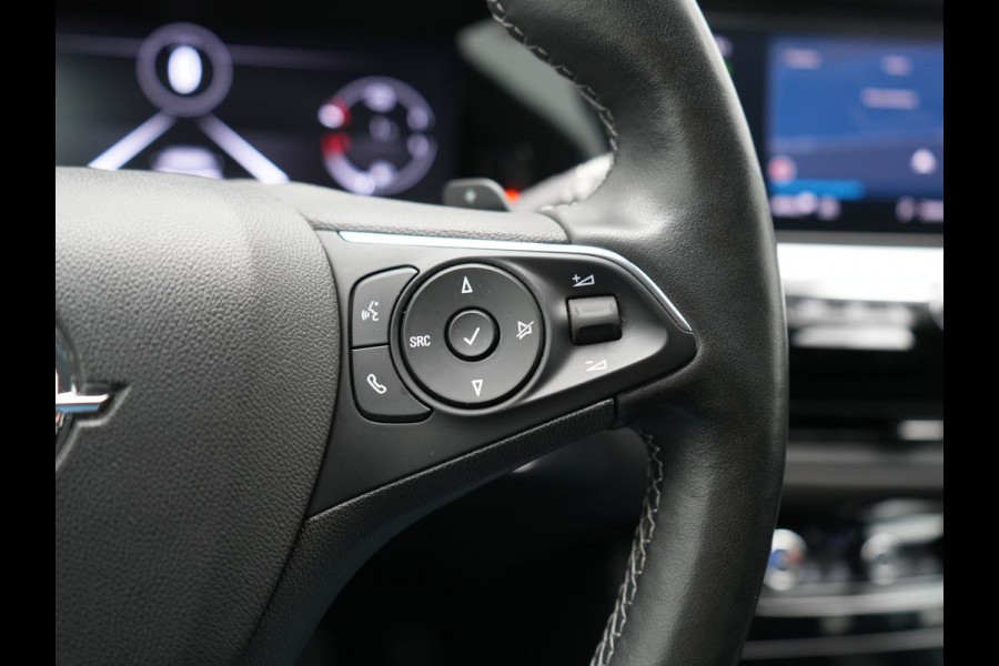 Opel Grandland 1.6 Turbo Ultimate PHEV 225pk Dealer O.H. | Trekhaak Afn. | Adaptive Cruise | 360 Camera | Alcantara Sportstoelen & Stuur Verwarmd | BLIS | Keyless | Navigatie | DAB | Plug In Hybrid | Apple Carplay | Plug In Hybrid |