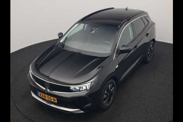 Opel Grandland 1.6 Turbo Ultimate PHEV 225pk Dealer O.H. | Trekhaak Afn. | Adaptive Cruise | 360 Camera | Alcantara Sportstoelen & Stuur Verwarmd | BLIS | Keyless | Navigatie | DAB | Plug In Hybrid | Apple Carplay | Plug In Hybrid |