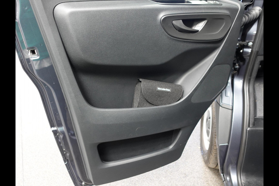 Mercedes-Benz Sprinter 315 L3H2 Automaat Trekhaak Airco Adaptive Cruise Control Parkeersensoren Camera Leder