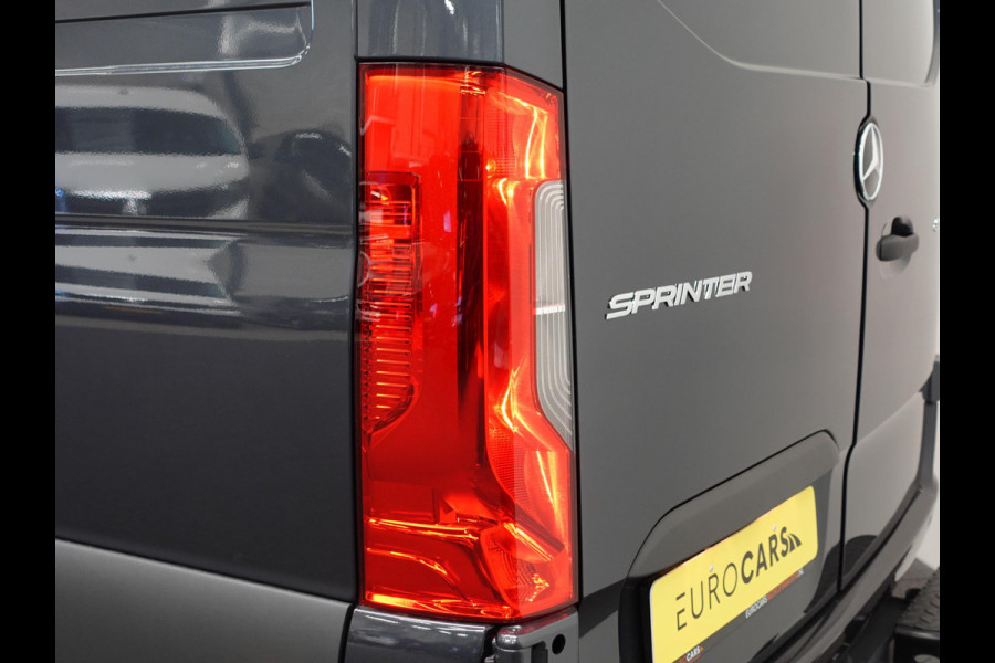 Mercedes-Benz Sprinter 315 L3H2 Automaat Trekhaak Airco Adaptive Cruise Control Parkeersensoren Camera Leder