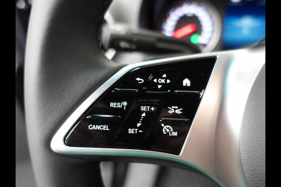 Mercedes-Benz Sprinter 315 L3H2 Automaat Trekhaak Airco Adaptive Cruise Control Parkeersensoren Camera Leder