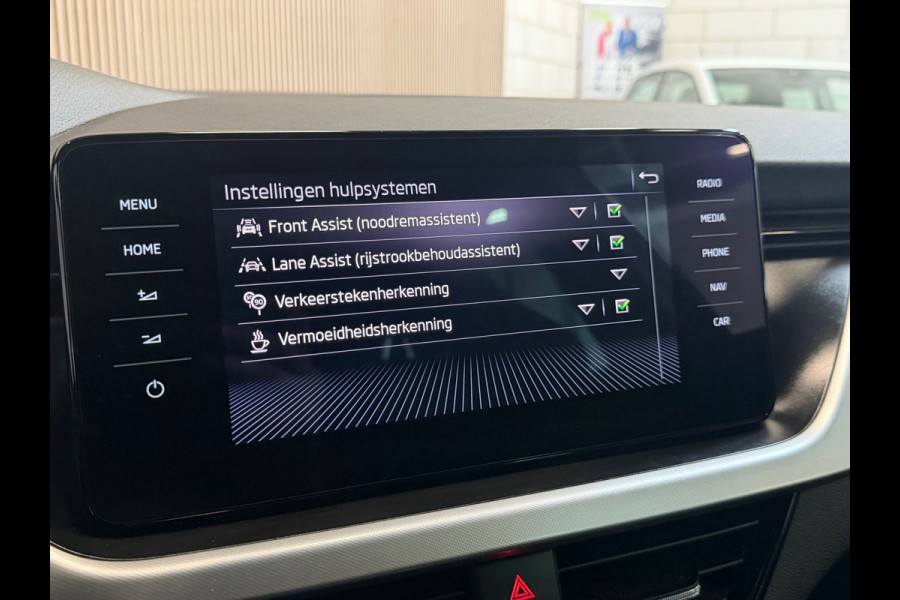 Škoda Kamiq 1.0 TSI Sport Business|Automaat|Carplay|Navi|Nap