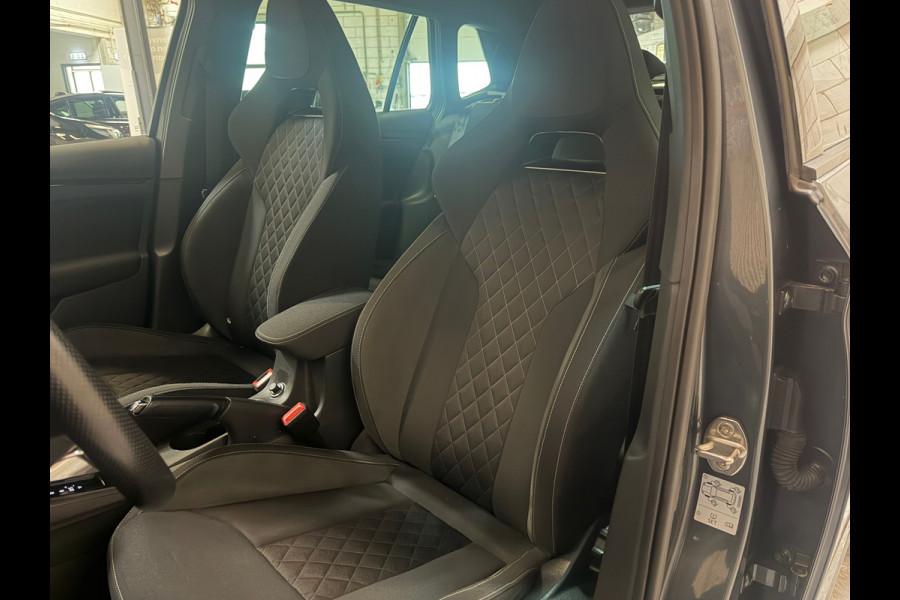 Škoda Kamiq 1.0 TSI Sport Business|Automaat|Carplay|Navi|Nap