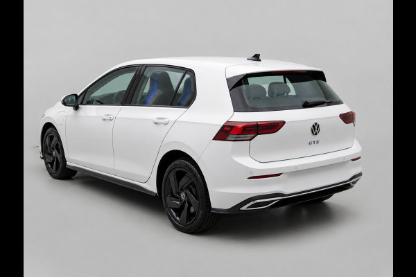 Volkswagen Golf GTE 1.4 TSI eHybrid 245pk PHEV | Adaptive Cruise | Navi | Camera