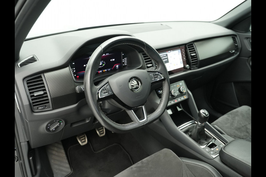 Škoda Kodiaq 1.5 TSI 150pk Sportline Business Panoramadak Camera Stoelverwarming Acc Carplay