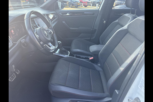 Volkswagen T-Roc 1.5 TSI Sport | 150pk | Panoramadak | Adaptieve Cruise | Stoelverwarming | Elektrische Achterklep | Achteruitrijcamera