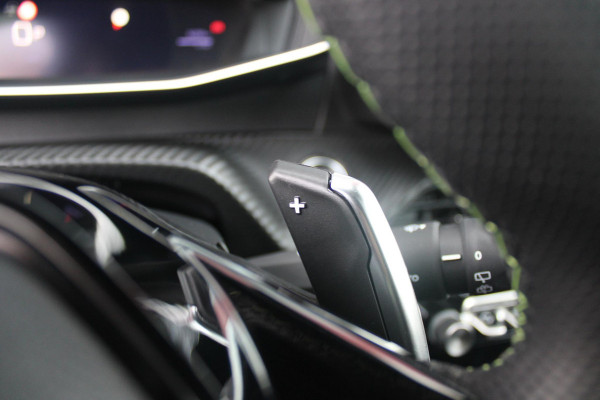 Peugeot 208 1.2 Hybrid 110PK AUTOMAAT GT | CAMERA VOOR + ACHTER | NAVIGATIE | DRAADLOZE APPLE CARPLAY/ANDROID AUTO | FULL LED KOPLAMPEN | LICHTMETALEN VELGEN 17" | DODEHOEK DETECTIE | DRAADLOZE TELEFOONLADER | KEYLESS ENTRY/START | DAB+ RADIO | ADAPTIVE CRUISE CONTROL | CLIMATE CONTROL | SFEERVERLICHTING |