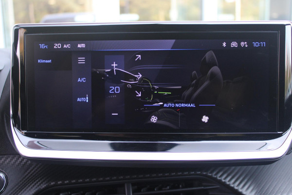 Peugeot 208 1.2 Hybrid 110PK AUTOMAAT GT | CAMERA VOOR + ACHTER | NAVIGATIE | DRAADLOZE APPLE CARPLAY/ANDROID AUTO | FULL LED KOPLAMPEN | LICHTMETALEN VELGEN 17" | DODEHOEK DETECTIE | DRAADLOZE TELEFOONLADER | KEYLESS ENTRY/START | DAB+ RADIO | ADAPTIVE CRUISE CONTROL | CLIMATE CONTROL | SFEERVERLICHTING |
