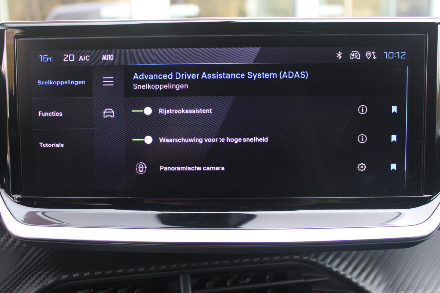 Peugeot 208 1.2 Hybrid 110PK AUTOMAAT GT | CAMERA VOOR + ACHTER | NAVIGATIE | DRAADLOZE APPLE CARPLAY/ANDROID AUTO | FULL LED KOPLAMPEN | LICHTMETALEN VELGEN 17" | DODEHOEK DETECTIE | DRAADLOZE TELEFOONLADER | KEYLESS ENTRY/START | DAB+ RADIO | ADAPTIVE CRUISE CONTROL | CLIMATE CONTROL | SFEERVERLICHTING |