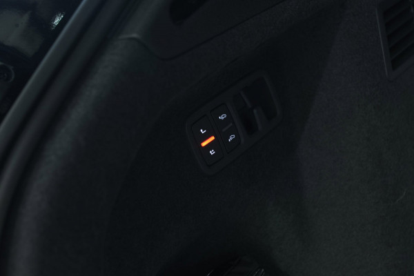 Audi Q8 60 TFSI e Quattro Competition *Pano*B&O Advanced*4-Wiel besturing*Soft-Close*RS-Stoelen*