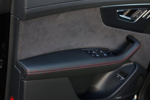Audi Q8 60 TFSI e Quattro Competition *Pano*B&O Advanced*4-Wiel besturing*Soft-Close*RS-Stoelen*