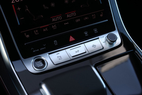Audi Q8 60 TFSI e Quattro Competition *Pano*B&O Advanced*4-Wiel besturing*Soft-Close*RS-Stoelen*
