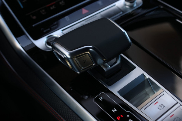 Audi Q8 60 TFSI e Quattro Competition *Pano*B&O Advanced*4-Wiel besturing*Soft-Close*RS-Stoelen*