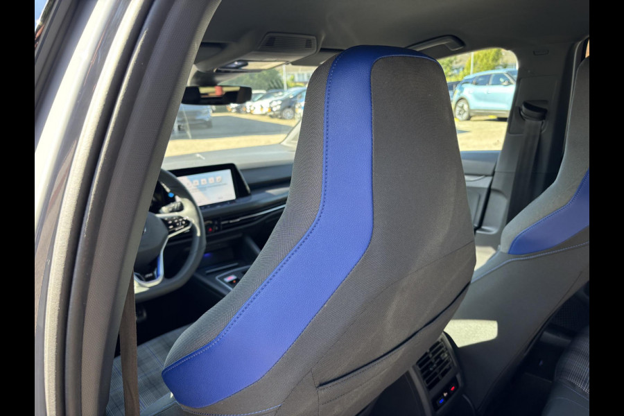 Volkswagen Golf 1.4 eHybrid GTE PHEV 244pk Adaptieve Cruise | Achteruitrijcamera | Apple Carplay/Android Auto | Stoelverwarming | Rode remklauwen