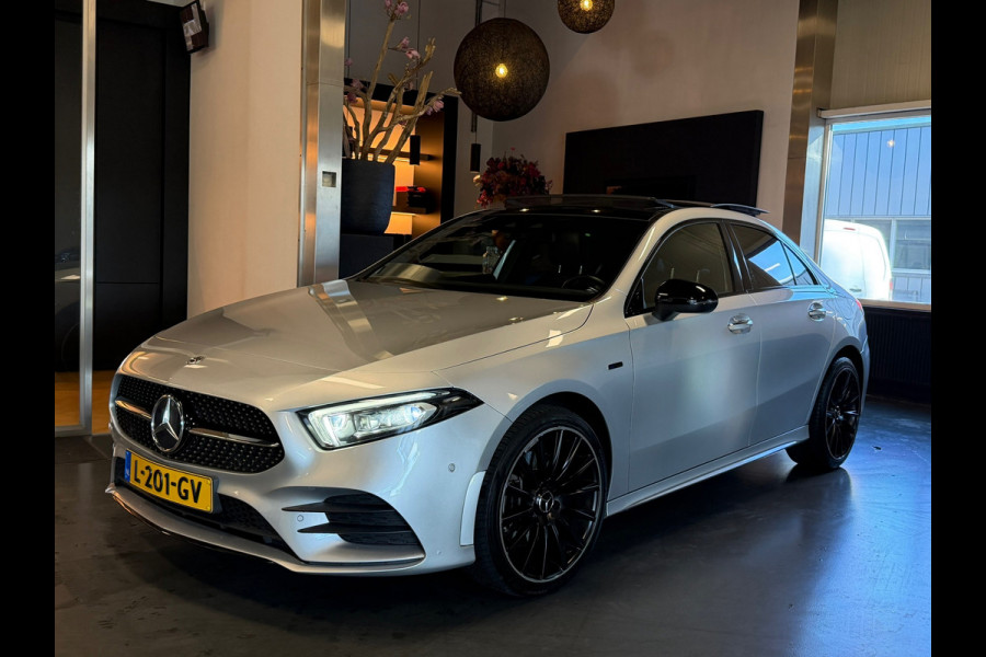 Mercedes-Benz A-Klasse 250 e AMG Night edt. 2021 garantie hybride