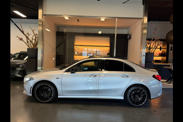 Mercedes-Benz A-Klasse 250 e AMG Night edt. 2021 garantie hybride