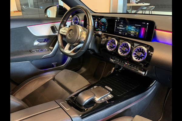 Mercedes-Benz A-Klasse 250 e AMG Night edt. 2021 garantie hybride