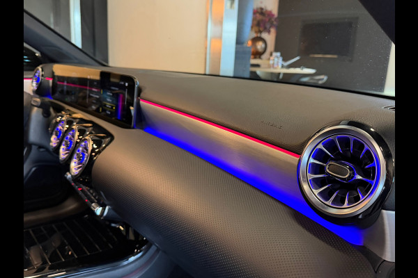 Mercedes-Benz A-Klasse 250 e AMG Night edt. 2021 garantie hybride
