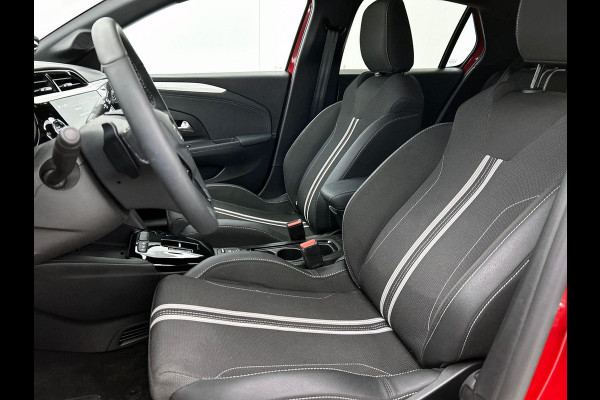 Opel Corsa 1.2 Turbo 136pk Hybrid GS Automaat Navigatie Apple Carplay/Android Auto Camera Parkeersensoren Cruise Control Dodehoek assistent Stoel- en stuurverwarming Full-LED-Matrix-koplamp Airco Lichtmetalen velgen
