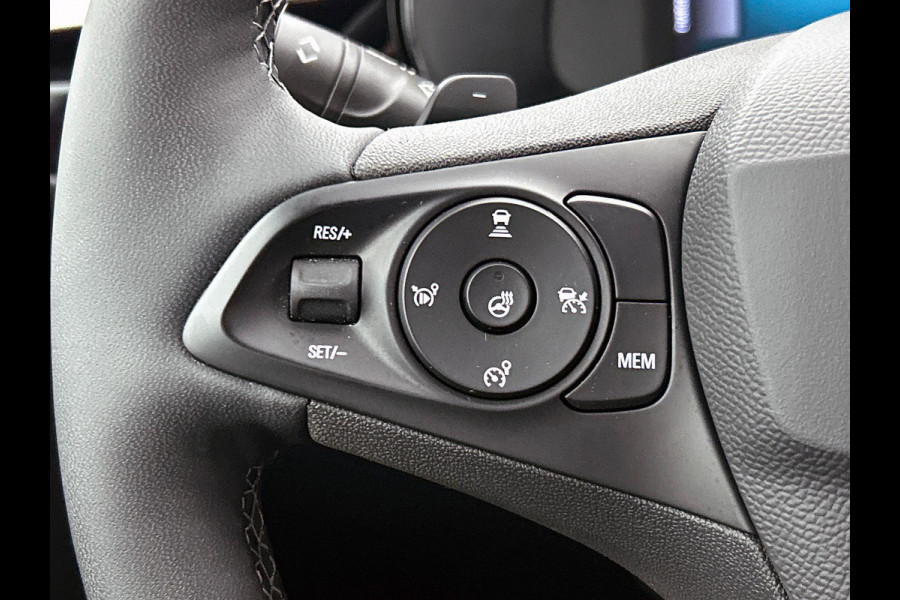 Opel Corsa 1.2 Turbo 136pk Hybrid GS Automaat Navigatie Apple Carplay/Android Auto Camera Parkeersensoren Cruise Control Dodehoek assistent Stoel- en stuurverwarming Full-LED-Matrix-koplamp Airco Lichtmetalen velgen