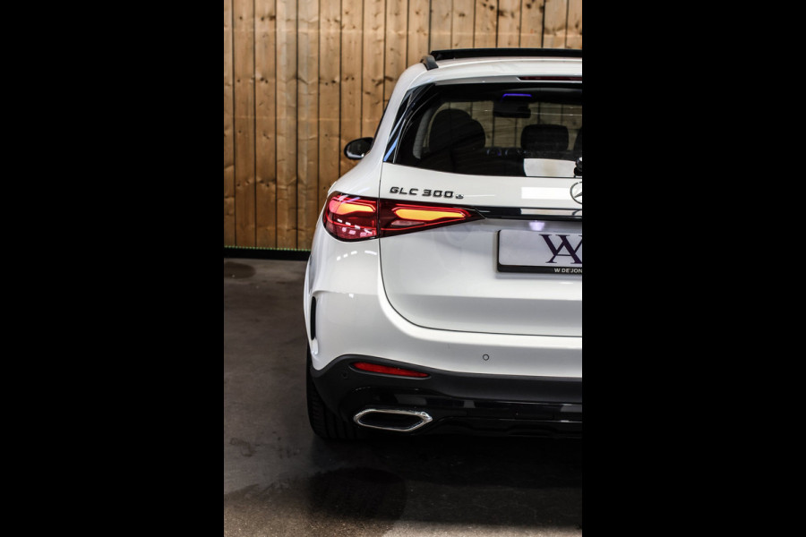 Mercedes-Benz GLC 300e 4MATIC AMG Line *Pano*Burmester*360 Camera*Trekhaak*