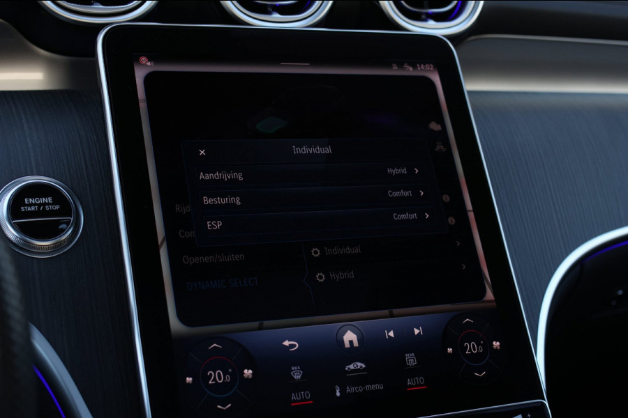 Mercedes-Benz GLC 300e 4MATIC AMG Line *Pano*Burmester*360 Camera*Trekhaak*