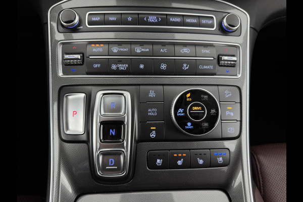 Hyundai Santa Fe 1.6 T-GDI PHEV Premium (Plug-in) (INCL-BTW) *HEAD-UP | LEATHER | FULL-LED | ADAPTIVE-CRUISE | TOP-VIEW | BLINDSPOT | MEMORY-PACK | DIGI-COCKPIT | SHIFTPADDLES | PRIVACYGLASS | NAVI-FULLMAP | 19''ALU | TOWBAR*