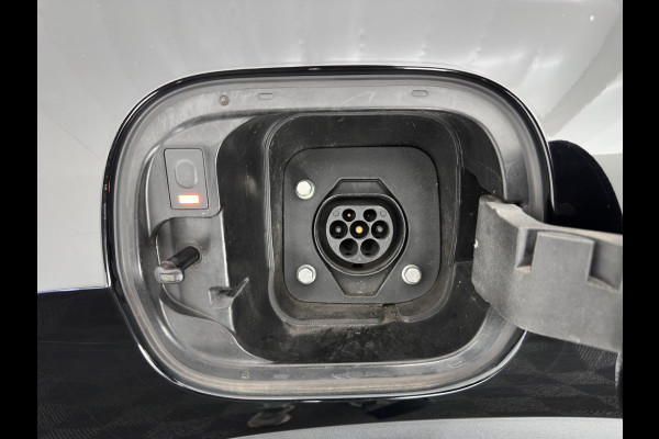 Hyundai Santa Fe 1.6 T-GDI PHEV Premium (Plug-in) (INCL-BTW) *HEAD-UP | LEATHER | FULL-LED | ADAPTIVE-CRUISE | TOP-VIEW | BLINDSPOT | MEMORY-PACK | DIGI-COCKPIT | SHIFTPADDLES | PRIVACYGLASS | NAVI-FULLMAP | 19''ALU | TOWBAR*